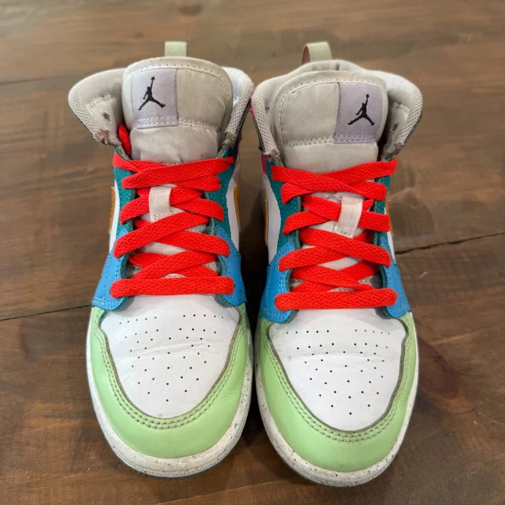 Air Jordan Big Kid’s 1Y US (32 EU) Mid SE White/Taxi-Dark Shadow - Picture 3 of 4